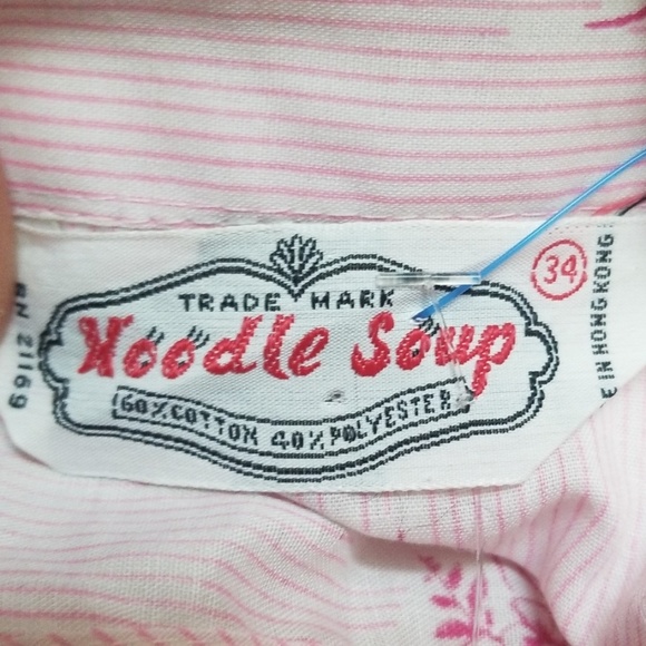 60s Novelty Pink button down shirt - Picture 6 of 6